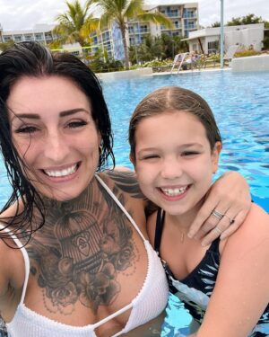 Kristina Bisson Instagram - 