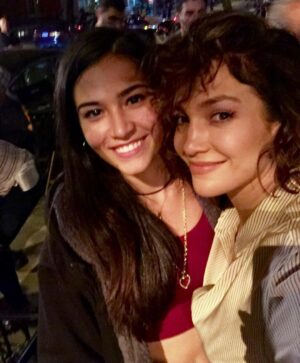 Kristina Reyes Instagram - Late night shootin' with the one and only @jlo...couldn't be more blessed. Thanks for having me @nbcshadesofblue 🎬
