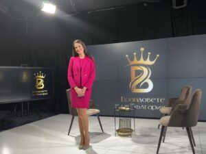 Kristiyana Yordanova Instagram - This Friday at 7pm Eastern European time live on TV1 we will be having a serious conversation about how toxic relationships as a whole affect our country by the organization @bulgarianfundforwomen 

While we know each experience is unique to each individual, it is vital to know the limitations for women and children which create barriers for seeking and receiving the help they need. ❤️

We spoke about:
✅ the law in Bulgaria in regards to domestic abuse and how limited it is. 
✅ the effects of toxic relationships on our well being. 
✅ statistics of domestic and emotional abuse in Europe as a whole
✅ how we can make a difference in our country and make a positive change. 
✅ learning more about the Bulgarian fund for women and their incredible initiative! 

I am so inspired by these two young women, who touch the lives of so many in our country by providing financial aid to multiple organisations supporting the rights of women! They are working endlessly to shape our country for the better ❤️ thank you for being my guests I was honoured to be your host and speak about a topic that desperately needs to be given a voice! 

#MissWorld #Missworldbulgaria #bulgarianfondforwomen #domesticabuse #emotionalabuse #host #TVhost #Beautywithapurpose #relationships