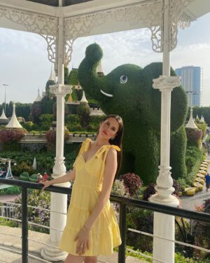 Kristiyana Yordanova Instagram - Close your eyes and picture the absolute best version of yourself you can imagine. That’s the real you. Now, any bit of you that’s doubting that? Let it go.