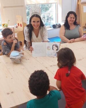 Kristiyana Yordanova Instagram - Dear Friends,

Today I had the opportunity to read a book called “Играем Заедно” to little kids in Karin Dom. The book is written by the organisation itself, igniting the superpowers within and focusing on the power of being different. The message which I believe is central for the development of a child. 

📌 About the book: Every day is filled with the challenge of knowing and accepting yourself, finding your strengths, being accepted in the group, having friends. Every encounter is a crossroads of new emotions. This is shown within each page of the book. 

📌About the foundation: The "Karin Dom" Foundation was founded by the Bulgarian diplomat and philanthropist Ivan Stanchov and began working as a rehabilitation center for children 27 years ago in Varna. Currently, Karin Dom has a modern functional center that provides therapeutic services for children with special needs from all over the country, supports early child development and parenting in an environment fully tailored to children's perceptions and needs. 

I am extremely excited to work closely with Karin Dom on future projects, coming soon 💕🫶. 

#BWAP #MissWorld #Missworldbulgaria #Beautywithapurpose #children #missworld2022 #reading #childrenillustration #childrensbooks #readingtogether #readingtochildren