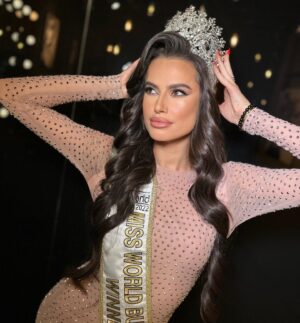 Kristiyana Yordanova Instagram - Everyday is an opportunity to step out of your comfort zone ❤️‍🔥

I was honoured to be invited as a guest on the Krum Savov show aired live on 7/8 TV. 

I discussed how incredibly excited I am to represent Bulgaria on the Miss World stage ❤️. I am proud of my heritage and my roots, and I will do my best to show how beautiful my home country is!🫶 

I also talked about my foundation, Woman Squared a central part of who I am and my purpose! Speaking about prevention of destructive relationships with the young generation, and their root cause. 

I am so thankful to stand here, and be the voice for so many women and children who are silenced, and are suffering the consequences of destructive relationships.

I want to say a special thank you to @bedroombeautystudio, because @makeup.cveti.borisova and @max_nago create magic together ❤️‍🔥