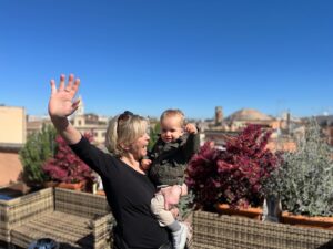 Kristýna Hrušínská Instagram - Řím 🏛️🍷 jaro 2024🌸

@milusesplechtova @hrusinska #roma #italia