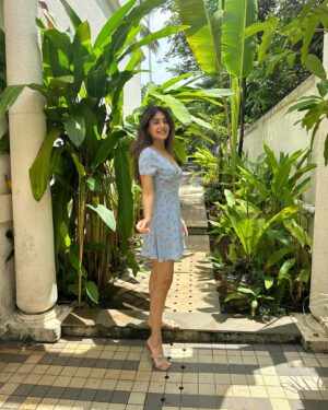 Kritika Kamra Instagram - Coulda been a gif