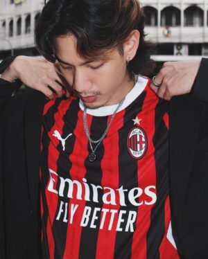 Krittanai Arsalprakit Instagram - ROSSONERI ❤️🖤

#acmilan