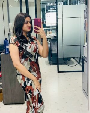 Krittika Pradeep Instagram - You are one of my favourite stylist now @tanmay_solanki777 . You are very passionate about your work and an amazing person. Really loved the look . Thank you so much @tanmay_solanki777 .