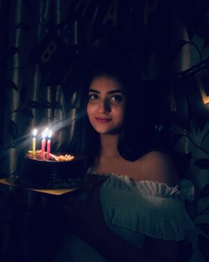Krittika Pradeep Instagram - ✨🎂✨

📸 : @megha_jp