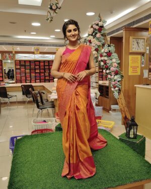 Krittika Pradeep Instagram - ♥️
👗: @pulimoottilonline 
MUA : @labellavittajh