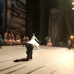 Ksenia Zhiganshina Instagram - Видео с премьеры Испанской невесты! 🥰