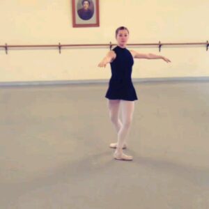 Ksenia Zhiganshina Instagram - Go check the Video on @zhiganshina_ksenia ,link in bio❤
#vaganova_blog #vaganova #vaganovaballetacademy #ballet #ballerina #flexible #flexibility #mariinsky #bolshoi #bolshoitheatre #балет #ваганова #арб #балерина #академиярусскогобалета #большойтеатр #большой