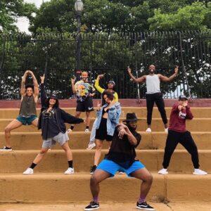 Ksyn Cason Instagram - Can’t believe it’s been 3 years since its release… Just another day in rehearsal on set for @intheheightsmovie 🙌🏾 If you haven’t checked it out #SideEye 👀 #InTheHeights #InTheHeightsMovie