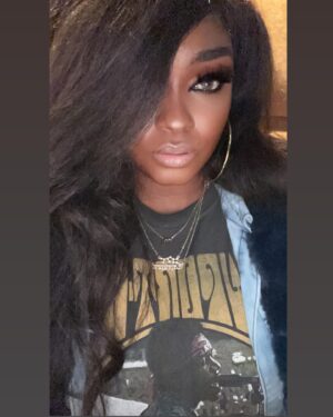 Ksyn Cason Instagram - 🥳 Happy Birthday to Me!!! 🥳 #ItsACelebrationBishes