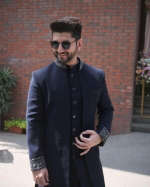Kunal Jaisingh Instagram - Yesterday for our beloved @nehalaxmi_ and @rudrayshjoshii big day…

Styled by :- @priyavajani 
Costume:- @kalkifashion @kalkimen 
Click maestro :- @kapiltejwaniofficial @yourfstop 
Smile because of :- @bharati_k