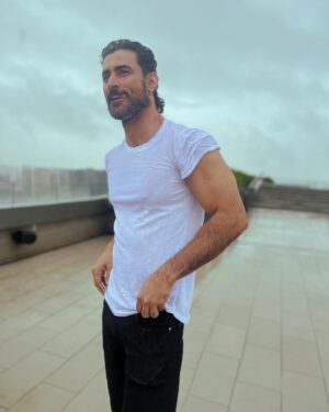 Kunal Kapoor Instagram - Drippin