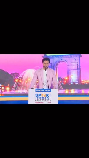 Kunal Kapoor Instagram - Snippets from @speakforindiaofficial 
Had such a great time at the Grand Finale of Federal Bank Speak for India - Delhi Edition! A fantastic initiative that gives young people an opportunity to debate, discuss and share their ideas and opinions on very important topics. 
@speakforindiaofficial