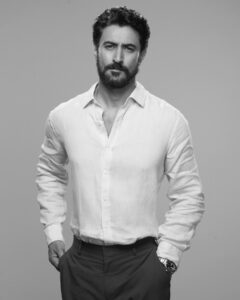 Actor Kunal Kapoor HD Instagram Photos and Wallpapers May 2024