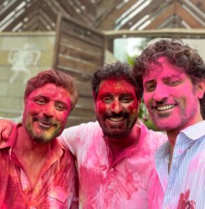 Actor Kunal Kapoor HD Instagram Photos and Wallpapers June 2024