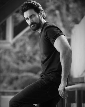 Kunal Kapoor Instagram - Join the brood 

📸@joedsouzaphotography