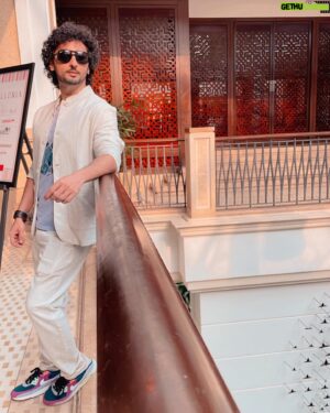 Kunal Karan Kapoor Instagram - Ready for IFFI 🎞️
.
.
#iffi53 #filmfestival #goa