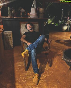 Kunal Karan Kapoor Instagram - Lost in the rhythm of the waves and the whispers of palm trees, I found my own slice of paradise at Cabo Serai in South Goa. 

Enveloped in a cocoon of tranquility in the absence of urban clamour, this eco resort seamlessly blends luxury with sustainable travel. The gentle rustle of leaves and distant waves lend a serene backdrop and the minimalist design create a zen haven. The staff, graciously fulfilling all our indulgences, going above and beyond and truly making our stay memorable. Their warm and friendly demeanour made us feel not just like guests, but cherished members of a temporary community of Cabo Serai. A community that lives well and eats scrumptiously organic, locally sourced cuisine. 
Thank you @caboserai for being the perfect escape from the daily grind. Here, amidst the golden sands and azure waters, every moment feels like a chapter from a novel waiting to unfold. Thank you for a night sky full of stars. 

.
.
.
.
.

#CaboSeraiEscapes #GoaGetaway #caboserai #caboderama #canacona #beachsideretreat #beachresort #southgoa #goa #incrediblegoa #ecoluxury #luxury #ecofriendly #ecoresort #roomwithaview #seaviewresort #goabeaches #goabeachresort #vacation #getaway #weekend #beach #cottage #cliff #hill #seaview