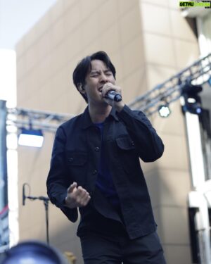 Kunchanuj Kengkarnka Instagram - เป็นความทรงจำที่ดี ขอบคุณทุกคนนะครับ 🙏🌝 cr. @tongsouthern 
#SiamMusicFest2023 #SMF23
#ToDoWishs
#Kunchanuj #กันต์ชนุตม์