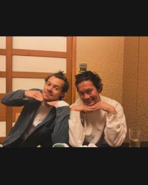 Kunichi Nomura Instagram - Can’t believe that you’re already 30. But I guess 30s is new 20s. Happy birthday best British gentleman ㊗️🎊🌹 @harrystyles