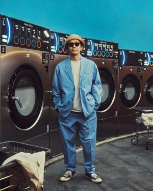 Kunichi Nomura Instagram - Dickies . 詳細はビームス、及びディッキーズジャパンへ。
わたくしはは身長175センチてLをゆったり着用中
@beams_official @dickies_jp @tripsters_inc  #紳士服のディッキーズ
