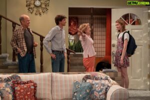 Kurtwood Smith Instagram - 2 day countdown…stills from #that90sshow on @netflix to hold you over.