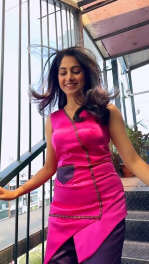 Kushee Ravi Instagram - Pretty in pink💕 @iamkusheeraviofficial 
Outfit: @rishi_designs11