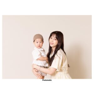 Kwon Da-hyun Instagram - 7주년 결혼기념일사진&이든이❤️.
연인에서 부부.
그리고 아빠 엄마가 된 우리.
할머니 할아버지 될때까지 티격태격 알콩달콩 잘 지내보자.

#7주년#결혼기념일#행복하게#사이좋게#함께하자#이든#잘하네#15개월아기