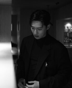 Kwon Hwa-woon Instagram - 