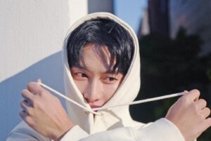 Kwon Hwa-woon Instagram - 🙂