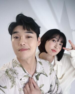 Kwon Hyuk-soo Instagram - 안녕?!오랜만이야~ @2ruka__
#롱타임노씨 #동투더그투더라미
