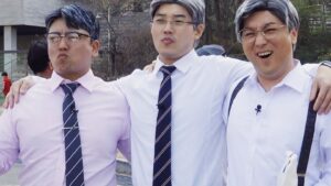 Kwon Hyuk-soo Instagram - 여러분들이 기다렸는지는 모르겠지만
저희 경영이들이 
<경영자들> 이라는 채널로 
새롭게 인사드립니다!!
우당탕탕 좌충우돌 포복절도 배꼽사냥
재미나게 해보겠습니다~~!!
어서 들어와서 힘을주셔요♡

#좋은사람 #좋은자리 #경영자들 #삼경영 #경영이들 #영차