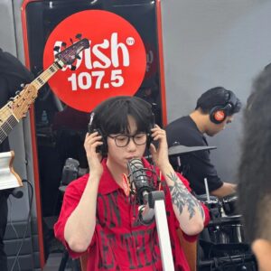 Kwon Jeong-yeol Instagram - Thanks for having me @wish1075 and it was so nice singing Palagi with you once again @tjmusicmonterde !

Wish Radio 107.5에 다녀왔습니다! TJ와 함께한 Palagi도 지금 Wish 107.5 유튜브 채널에서 확인해주세요!

#10CM #십센치 #권정열 #Palagi #Wish1075