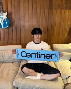 Kwon Jeong-yeol Instagram - 𝟭𝟬𝘾𝙈 𝙔𝙊𝙐, 센치너

#10CM #십센치 #권정열
#10CM_YOU #센치너
#10CM_1stFanConcert_10CMYOU