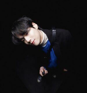 Kwon Tae Eun Instagram - 파란색 최애