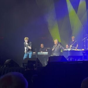 Ky Baldwin Instagram - @mohegansun you sure know how to put on a party. Thank you so much for allowing me to come out and be a part of @officialtonyorlando ‘s final ever show. What an absolute dream to be able to perform (which I did not know I was doing until the night before!!) for 10,000  people, I am blown away, thank you everyone who made this memory happen, and of course to the man himself!