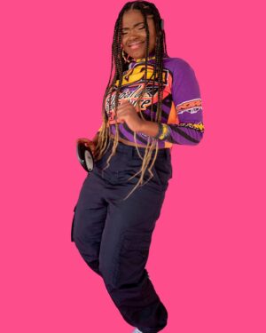 Kyanna Simone Simpson Instagram - What 24 lookin’ like?! 😜🎂 #HBDTOME
•
📸: @wolfgvnglloyd 
💄: @glambymaureen 
👕👖: @triedandtrueco 
Thank you @anita__simpson_ and @apexphotostudios 🥳🥳🥳
