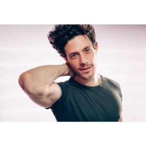 Kyle Harris Instagram - Stopped by @broadwaycom to pay my respects to @paulwontorek hair game and chat all things @inheritanceplay and more on #LiveAtFive.