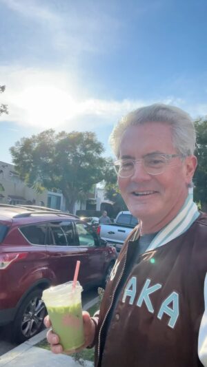 Kyle MacLachlan Instagram - i tried 🤕
