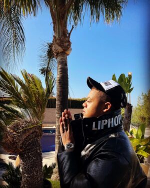 Kyle Massey Instagram - Some People Want It To Happen….
Some Wish It Would Happen…..
Others Make It Happen…. 
What person are you? 👇🏽👇🏽 @liphop_official