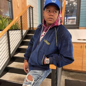 Kyle Massey Instagram - You can never cross the ocean until you have the courage to lose sight of the shore. @liphop_official  drip go crazy!! Tag the first thing you see 👇🏽👇🏽👇🏽 @jeans.comofficial ❤️