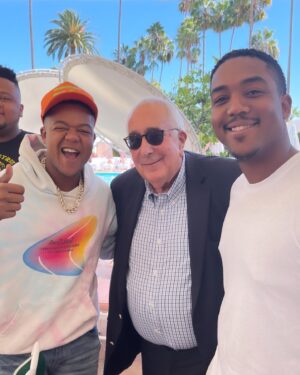 Kyle Massey Instagram - Remember that wherever your heart is, there you will find your treasure…. Currently my heart is @bevhillshotel 🤗 tag the first thing you see 👇🏽👇🏽👇🏽👇🏽👇🏽 #legendlunch @misfits