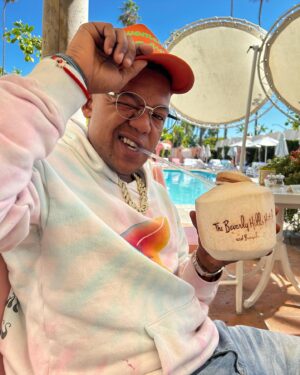Kyle Massey Instagram - Remember that wherever your heart is, there you will find your treasure…. Currently my heart is @bevhillshotel 🤗 tag the first thing you see 👇🏽👇🏽👇🏽👇🏽👇🏽 #legendlunch @misfits