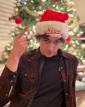 Kyle Meagher Instagram - Christmas Photo Dump… hope y’all have a fantastic holiday break, that totally doesn’t involve your siblings making fun of you for how you pose for “the Gram” (thanks mom for that quote, but it’s Instagram 😭😭) 

Anyway, happy holidays to all of you, from the Meagher Family! 
#happyholidays