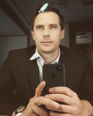 Kyle Pryor Instagram - The hair clip chronicles part ||| 
@nowtv
@skytv
#funnywoman #aiden #gemmaarterton #davidthrelfall #ruperteverett