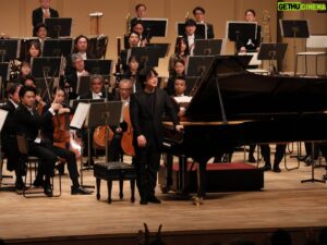 Kyohei Sorita Instagram - 【NHK Symphony Orchestra】
Subscription Concert No. 2013 (Program A) 
📍NHK-Hall 2 days sold out concerts 

*A.Scriabin / Piano Concerto in F sharp minor Op.20

Conductor: Keitaro Harada @khconductor 
Piano: Kyohei Sorita @kyoheisorita 
Orchestra: NHK Symphony Orchestra @nhk_symphony_orchestra_tokyo 

これまた長年ずっと弾いてみたかった曲。
またどこかで弾ける事を願って。

マエストロ、N響の皆さん、
そして御来場下さった皆さま、ありがとうございました！
次は…🤫

ーーーーーー

月末は初来日となるバーゼル室内管弦楽団との香港、日本ツアーです。後の第九にも繋がるベートーヴェン作曲、ピアノ協奏曲第4番をベルリンフィル首席(cl)であり、指揮者のAndreasと津々浦々巡ります。東京サントリー、オペラシティ公演はあっという間に即完でしたが、まだ若干数残っている公演もありますので、是非宜しくお願い致します！

詳しくはオフィシャルサイトから

#反田恭平