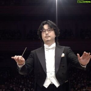 Kyohei Sorita Instagram - 📣~TV放送のお知らせ~📺
明日の #題名のない音楽会 は @japan_national_orchestra も参戦！
今回は以前から取り組んでみたかった
“ J.シュトラウス2世”そして弟の”E.シュトラウス”の作品も演奏します！　

明日も来週も絶対見てください！！😁

・W.A. Mozart / Piano Concerto K.466 3 mov.
・Johann Strauss II./Tritsch-Tratsch-Polka op.214
・Eduard Strauß(ss) I./ Kleine Chronik op.128

#テレビ朝日