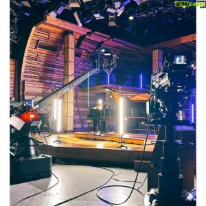 Kyohei Sorita Instagram - 『報道ステーション』を御覧になられた皆様、ありがとうございました。沢山の反響を頂けて嬉しいです。

さてさて、つい先日一般発売開始となりました「Kammerorchester Basel × Andreas Ottensamer Japan Tour 2024」
実は本公演、弊社音楽事務所で初の海外オケの招聘と企画制作に取り組んでおります。 
オーケストラもマエストロも、そして僕もスタッフも皆んな、会場に来てくださる皆さんとお会い出来る事を心から楽しみにしているので、是非聴きに来てください。お待ちしてます🌱　
kyoheisorita.com/basel/#

@andyottensamer 
#kammerorchesterbasel 
@tv_asahi_pr 
@tv_asahi_news
👔 @brunellocucinelli_brand